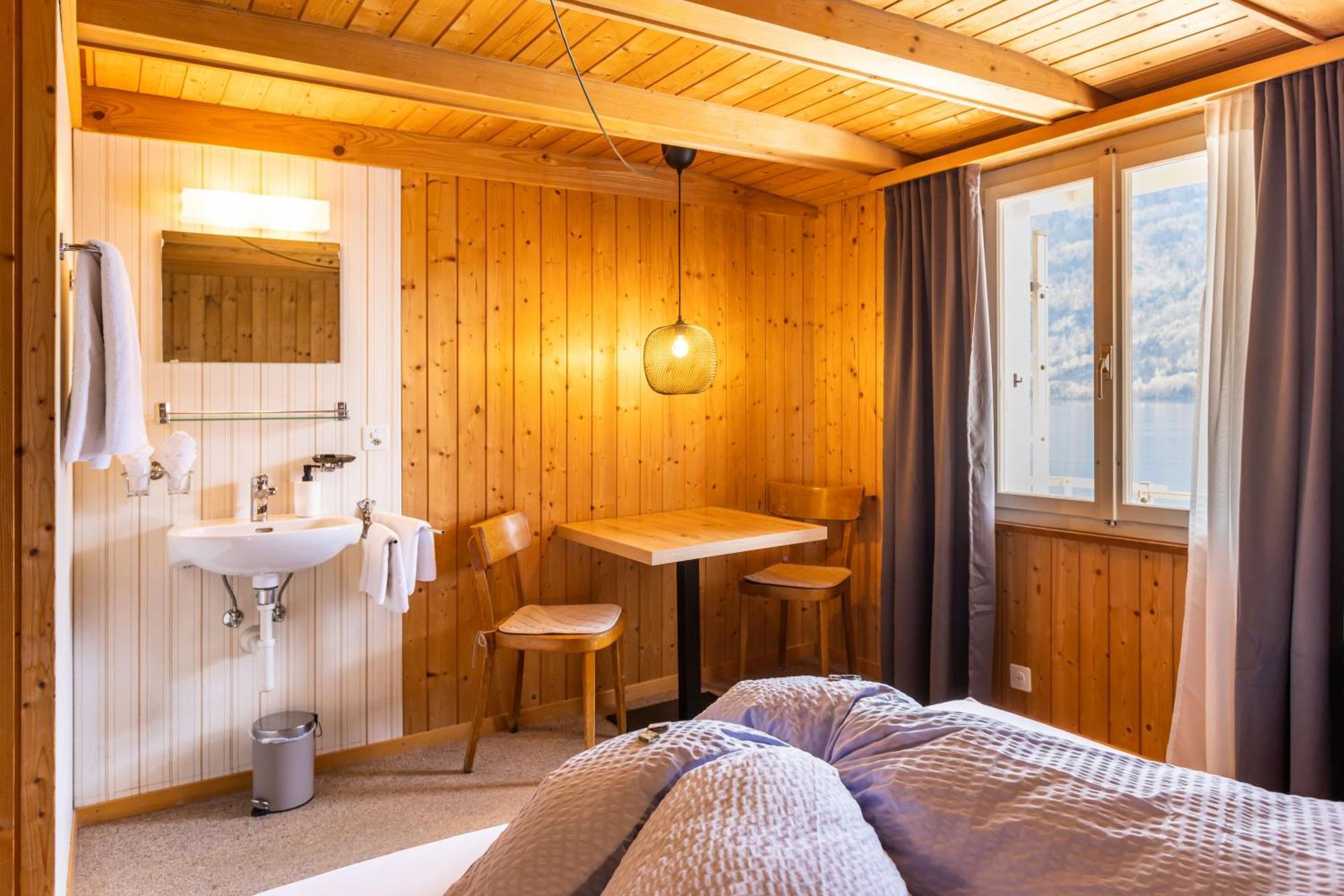 Seehotel Sternen Brienz  Exterior photo